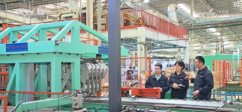 外貿取得歷史&ldquo;最好成績&rdquo; !政府&rarr;企業(yè)&ldquo;走出去&rdquo; 暢通&ldquo;新航路&rdquo;